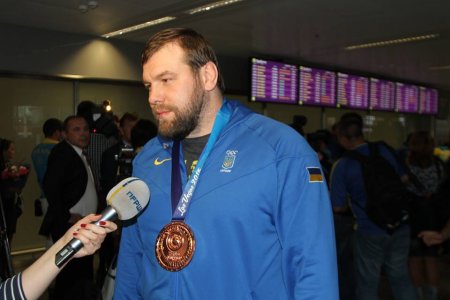 КЛАСИКИ ПОВЕРНУЛИСЯ НА БАТЬКІВЩИНУ