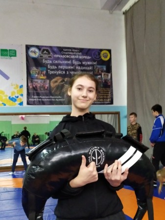 Учасники конкурсу від ФГРБУ та SPURT отримали свої подарунки!
